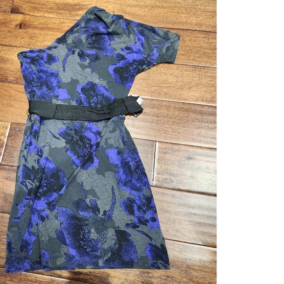 Dynamite 1 sleeve tunic - Picture 2 of 7